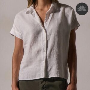 LAST CHANCE! 
James Pearse Linen Shirt